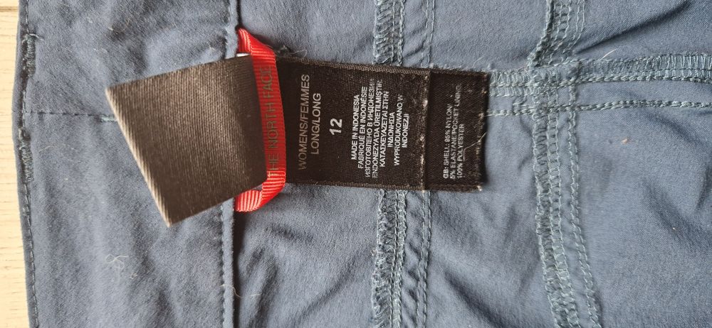 The North Face  XL.   .