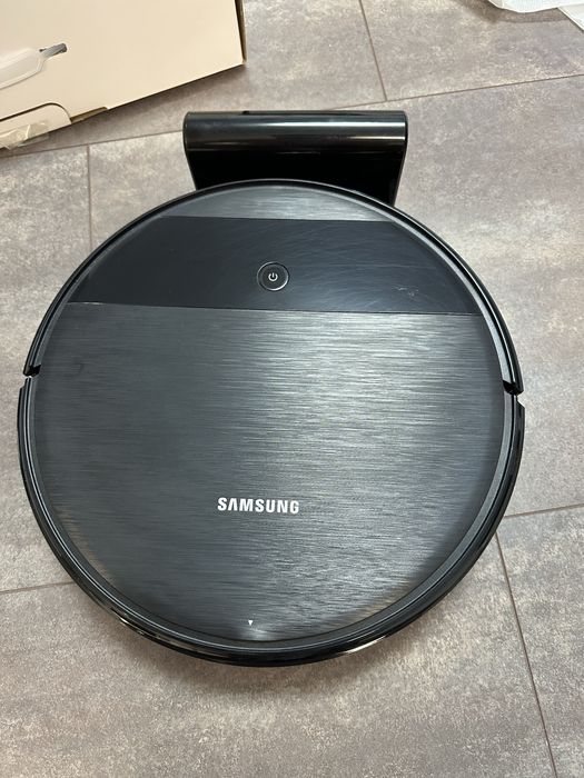 Робот пилосос samsung