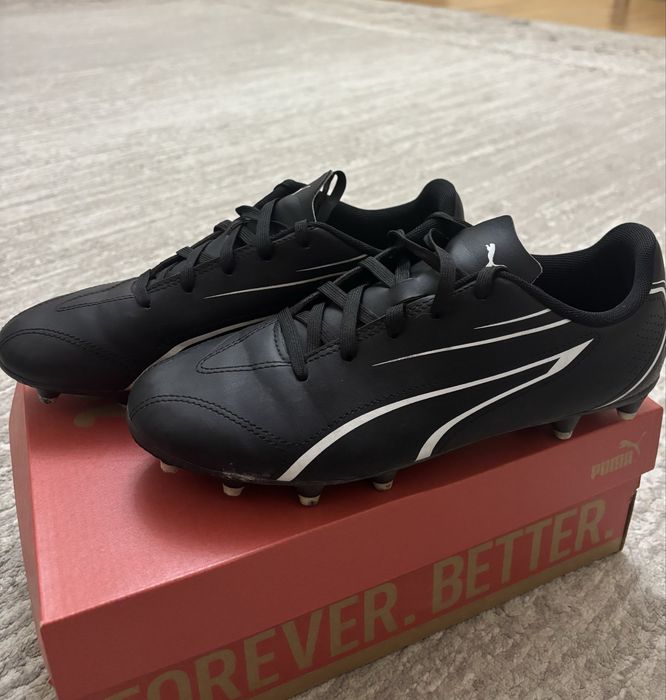 Футболні бутси puma