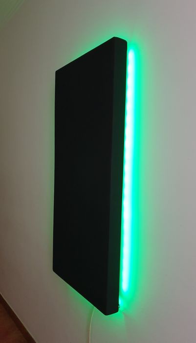Painéis acústicos de fabrico artesanal c/ led e comando