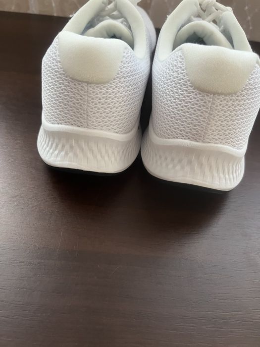 Жіночі кросівки Skechers Go Run Consistent 2.0 Engaged.