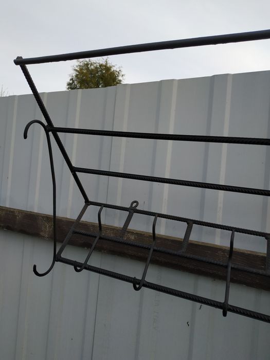 OKAZJA Kuty wieszak z półką metaloplastyka rękodzieło z PRL garderoba