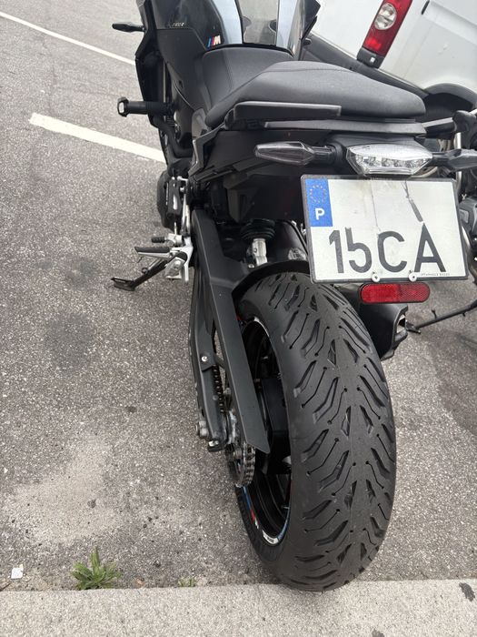 BMW f900r com garantia ate 04/2027