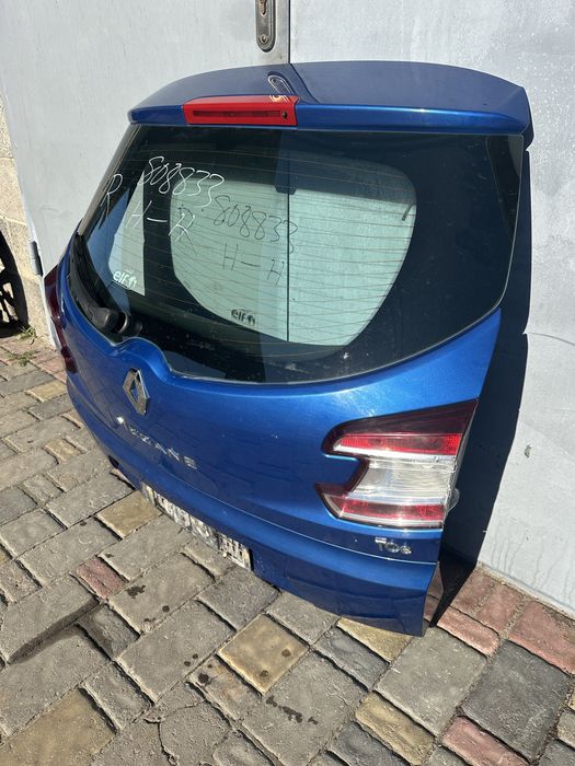 Крышка багажника ляда Renaut Megane 3