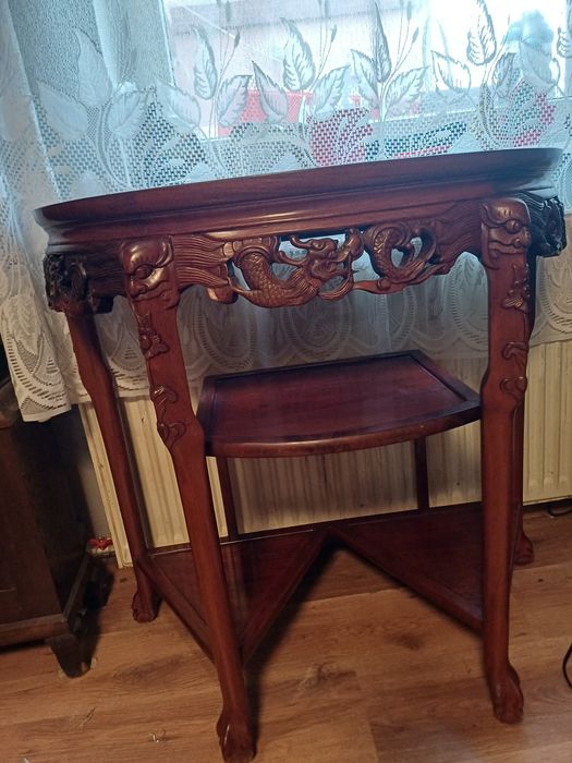 Konsola półokrągła
