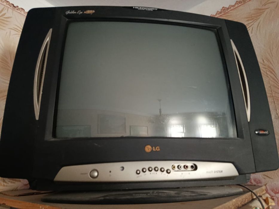 Продам телевізор