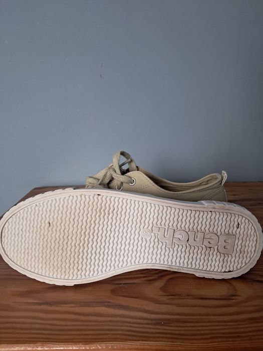 Buty tenisówki damskie Bench 38
