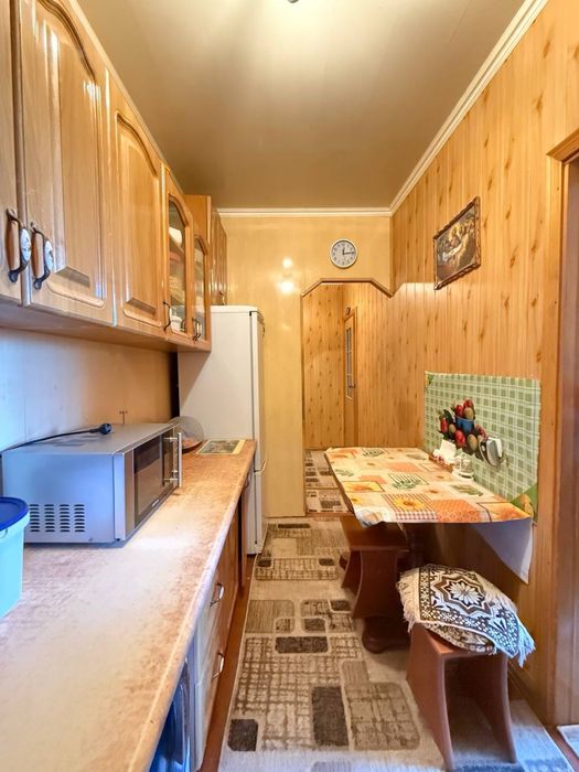 Продам 2к квартиру . Хороший житловий стан . Без комісії для покупця