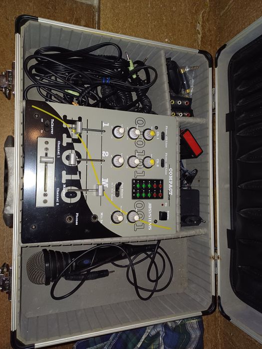 Mesa de mistura JBSYSTEMS 11010