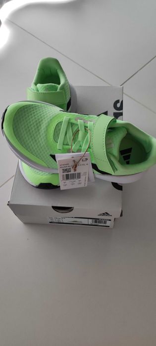 Sapatilha infantil Adidas RunFalcon 3.0 - NOVAS!