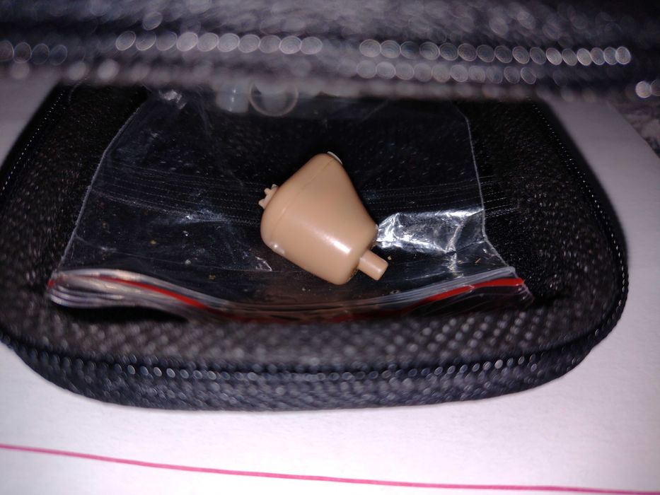 Aparat sluchowy douszny