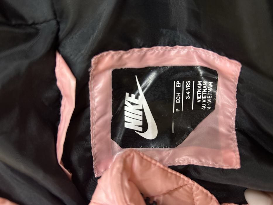 Курточка на девочку осень