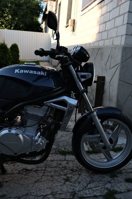 Kawasaki er 5  в хорошем состоянии