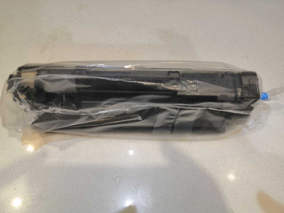 Картридж Canon 725 новый