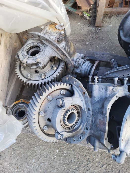 Редуктор моста средний/задний Урал i=7.49, 49зуб.фланец с торц.шлицами