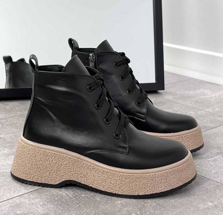 Черевики шкіра чоботи