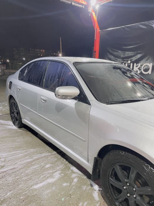 Субару Легаси б4