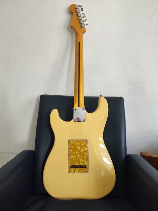 Gitara elektryczna