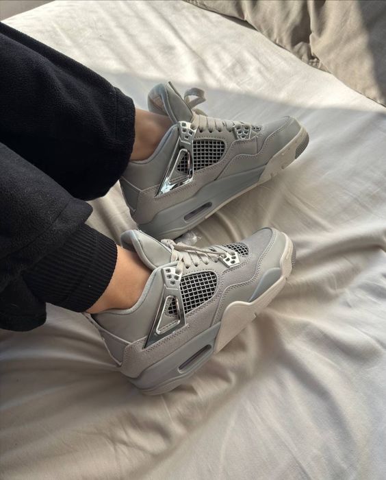 36-45 Nike Jordan 4 Grey Silver