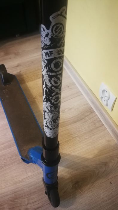 Hulajnoga wyczynowa.