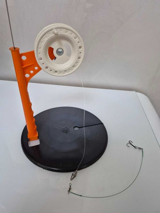 Жерлиця рибальська оснащена/неоснащена зі стопором гарної якості