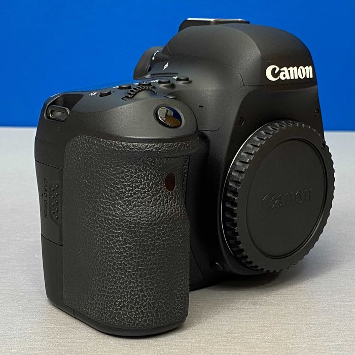 Canon EOS 6D Mark II (Corpo) - 26.2MP