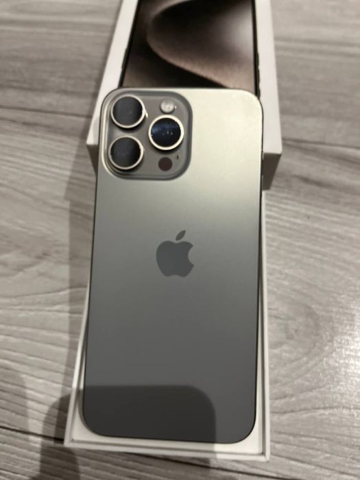 Iphone 15 pro max 512 gb Natural titanium