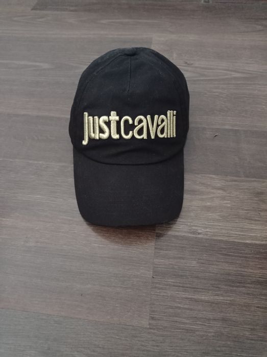 Lekko używana czapeczka z daszkiem Just Cavalli