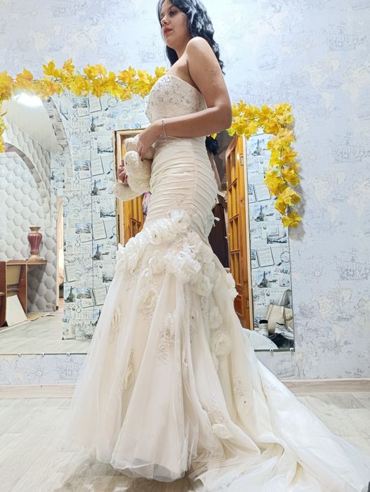 Продам свадебное платье новое