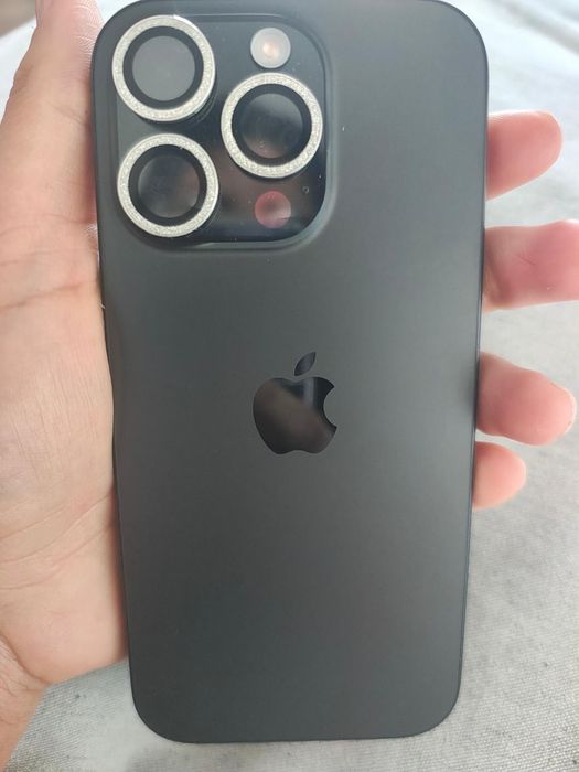 iPhone 16 pro 512 MB