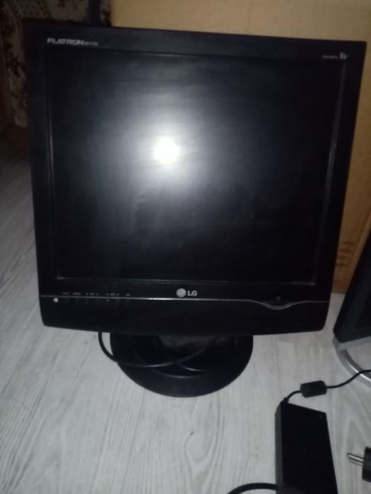 Monitor LG i Belinea