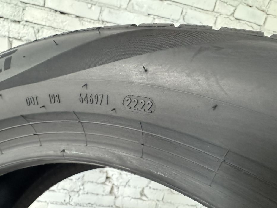 Літні шини Pirelli 255/50 R19