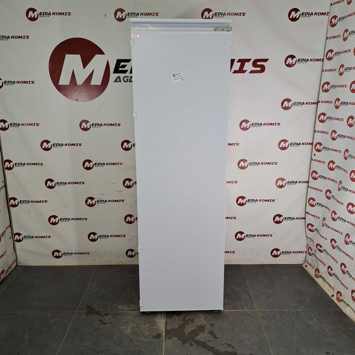 Lodówka Hoover HBOD 174/N [12m-cy gwar] E/178cm wys/286lit/40dB