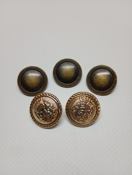 Пуговицы на ножках (железные) 15 шт. Б/у