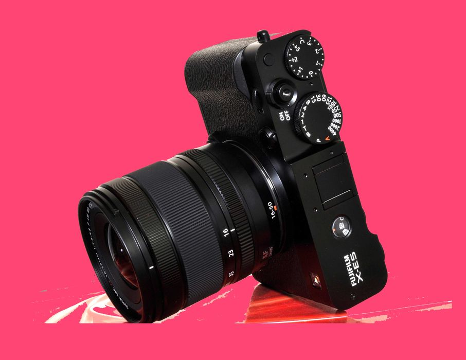 Fuji X-E5 + XF 16x50 F: 2.8-4.8 WR. Novo, fatura, garantia 3 anos