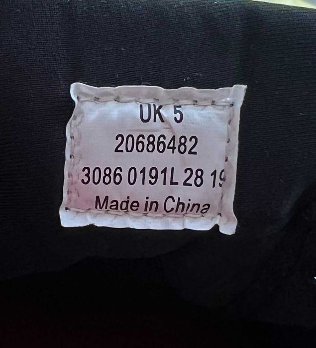 Жіночі кросівки Marks & Spencer, (р. 38)