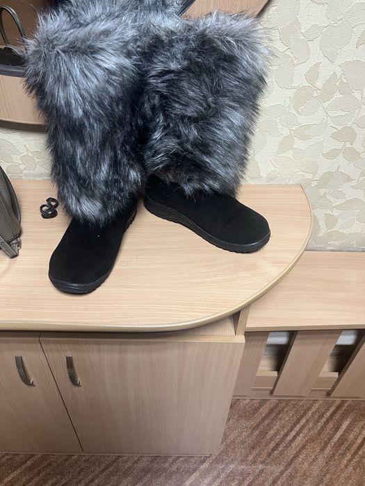 Продам унти жіночі