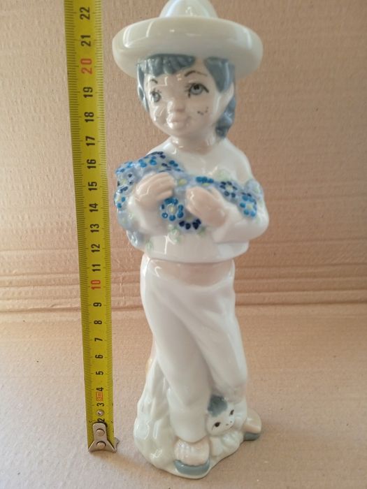 Статуэтка "Мексиканка". Casades. Испания