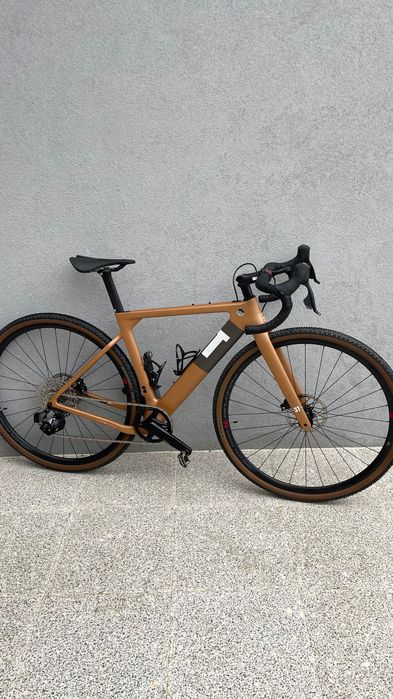 Bicicleta 3T exploro team rival
