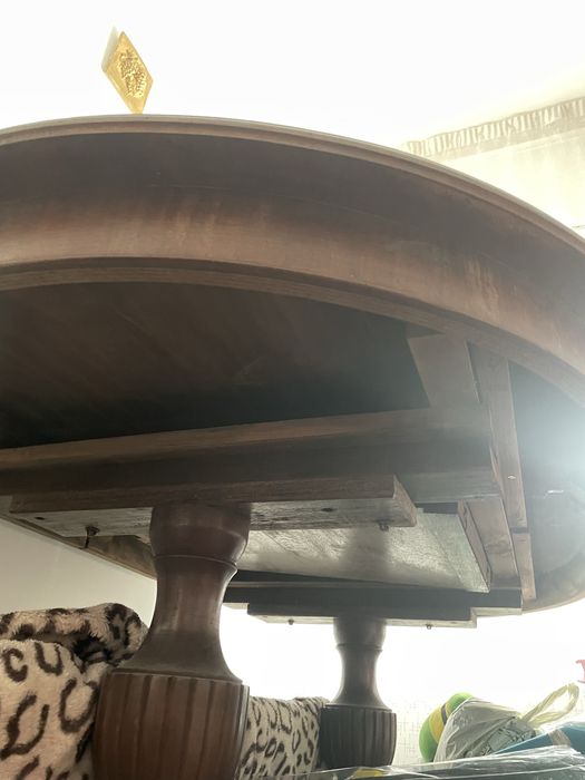 Vende se mesa de jantar