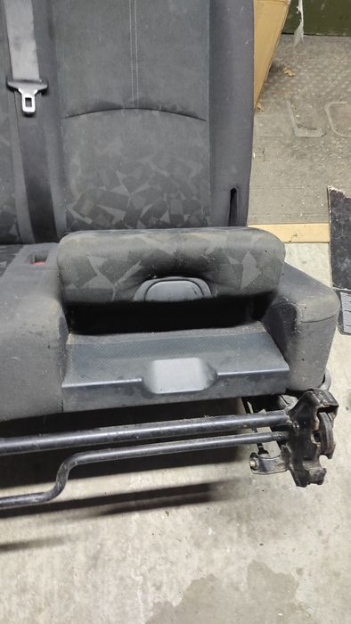 Продам сідушку Mercedes Vito w639