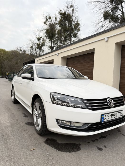 Volkswagen passat b7 NMS 2.0tdi SLE