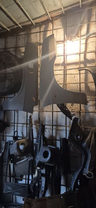 Крыло пер 2108 099