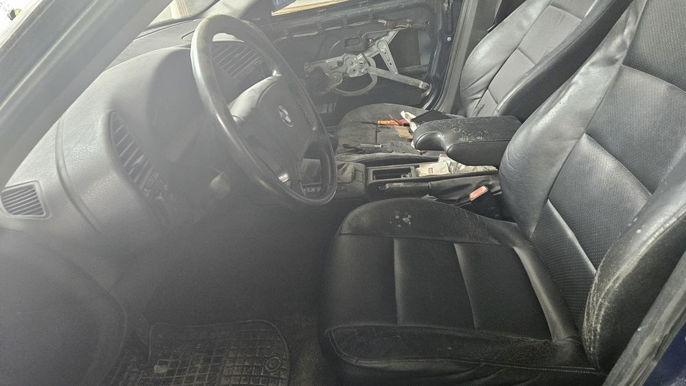 BMW 318is 1.9 1996 e36