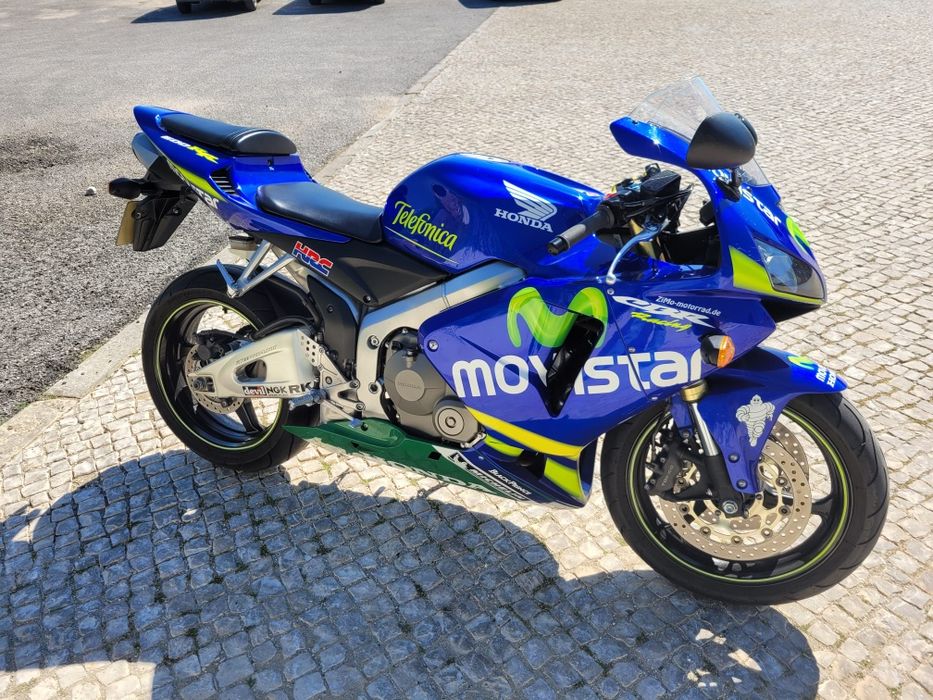 Honda CBR 600 como nova