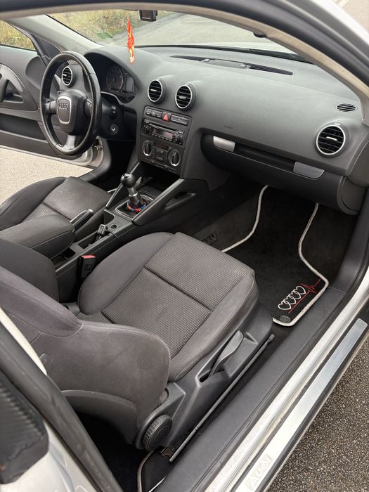 Audi A3 8P 2005r 1.6b