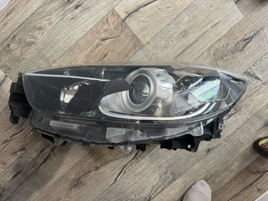 Фара ліва mazda cx5 2012 європа, під відновлення