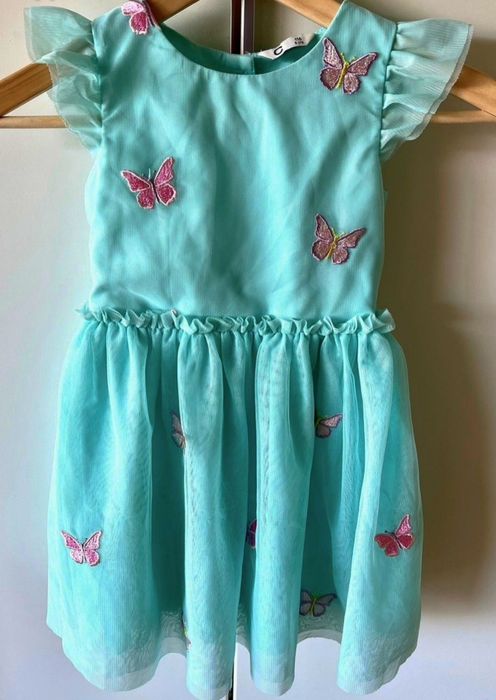 Сукня 134р пишна