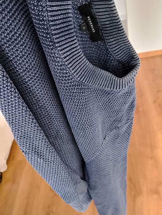 RESERVED. Sweter męski