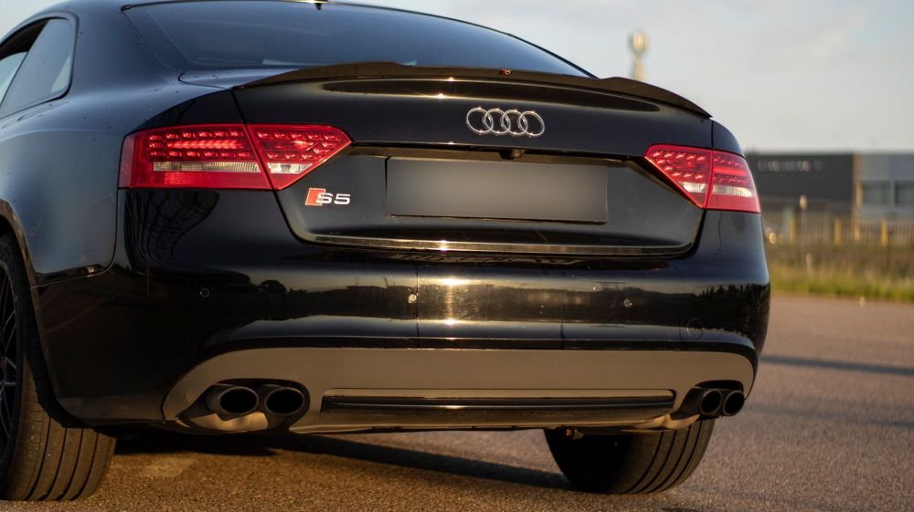 Audi S5 Coupé AUDI S5 4.2 V8 quattro tiptronic – 354 KM
